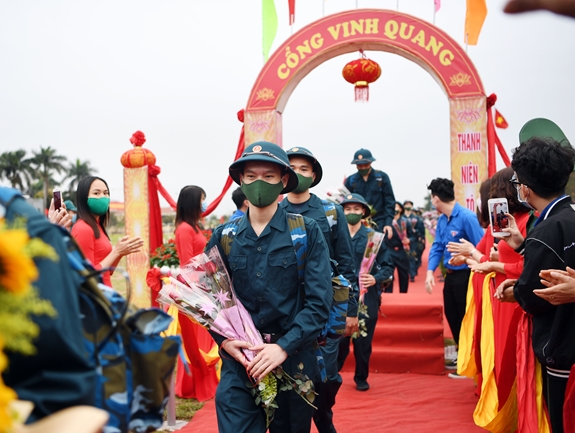 VINH QUANG VÀ TRÁCH NHIỆM